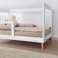 מגן למיטת תינוק אמנדה לבן/אקריל - Bed Rail Amanda White/Acrylic