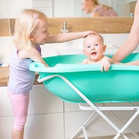 אמבטיה לתינוק 102 ס”מ ליין קשת בענן – Rainbow Baby Bath 102 cm